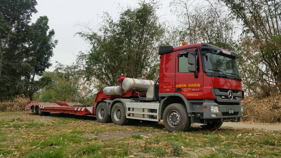 特殊低板車（承運吊車及各類超高物品）