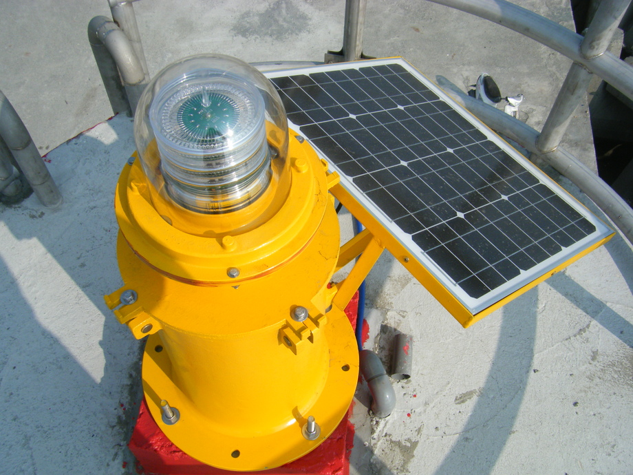 太陽能LED航標燈sun1