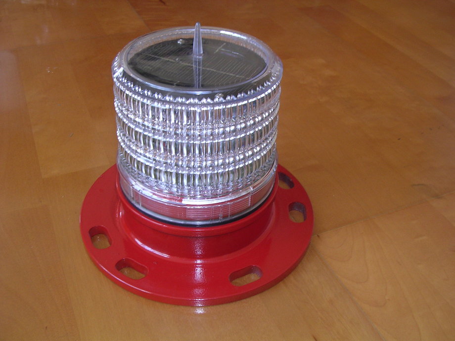 太陽能LED導航燈3