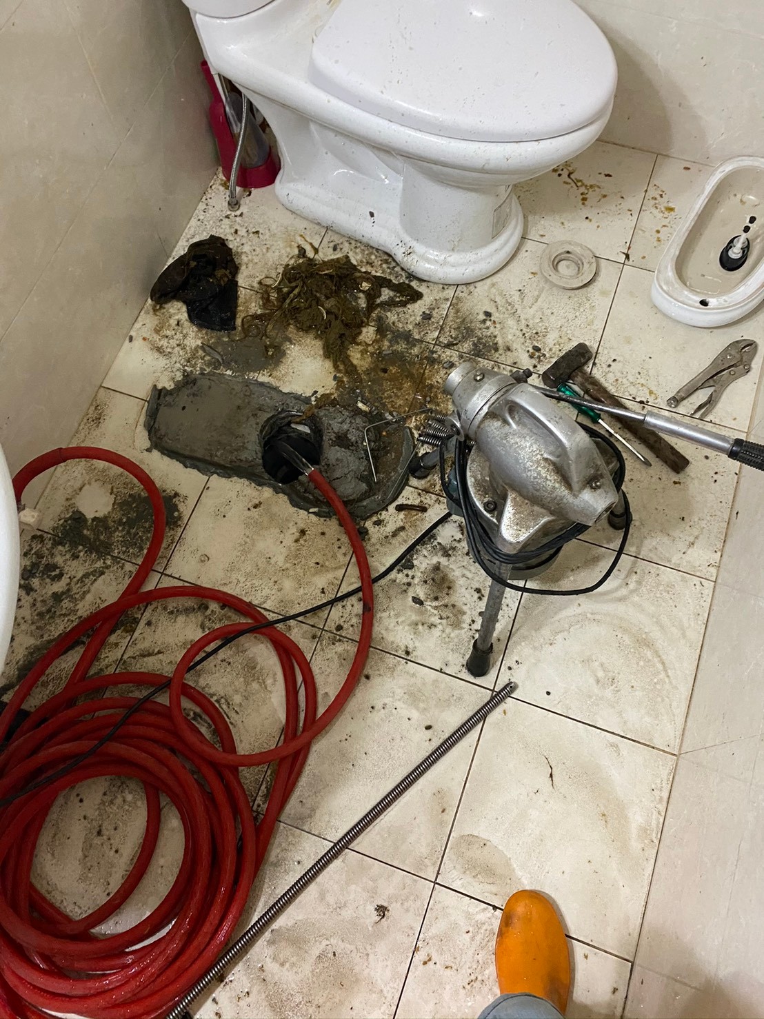 通馬桶糞管堵塞,通馬桶,通糞管