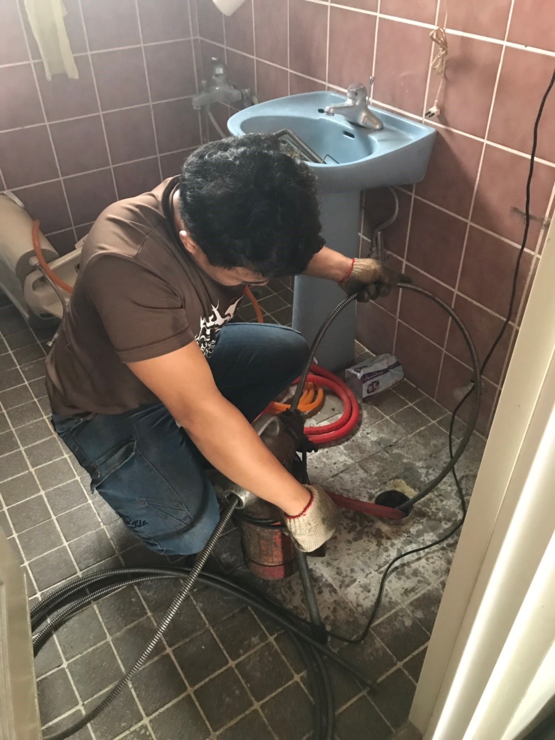 廚房浴室水管不通