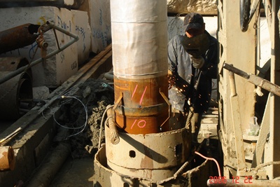 湖口權亞石材16〞1000呎深井施工現況