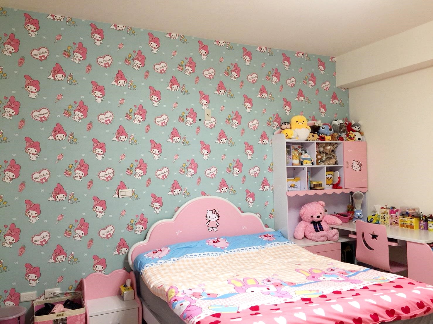 主題背牆壁紙-小孩房可愛風格
