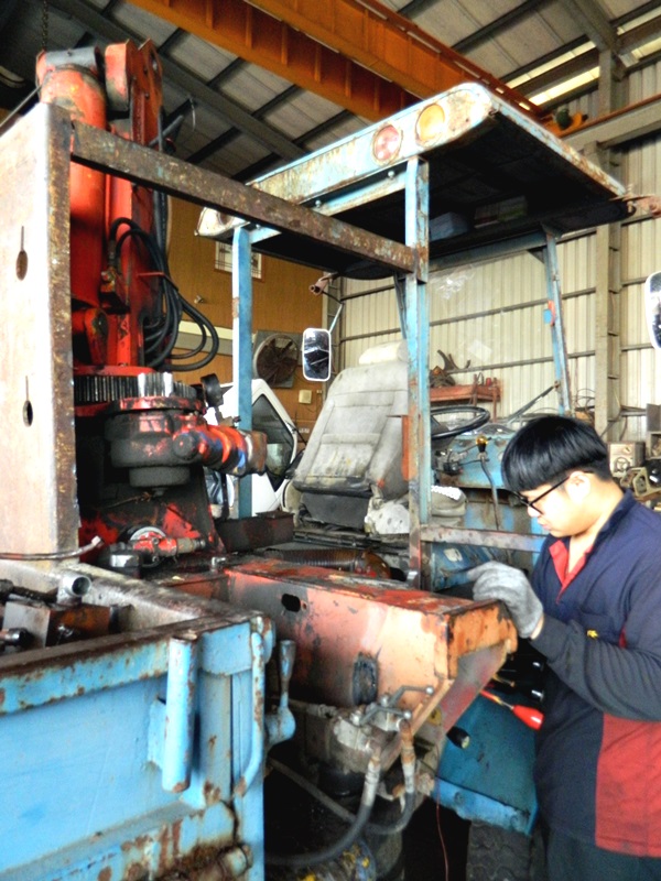 力昌油壓機械08