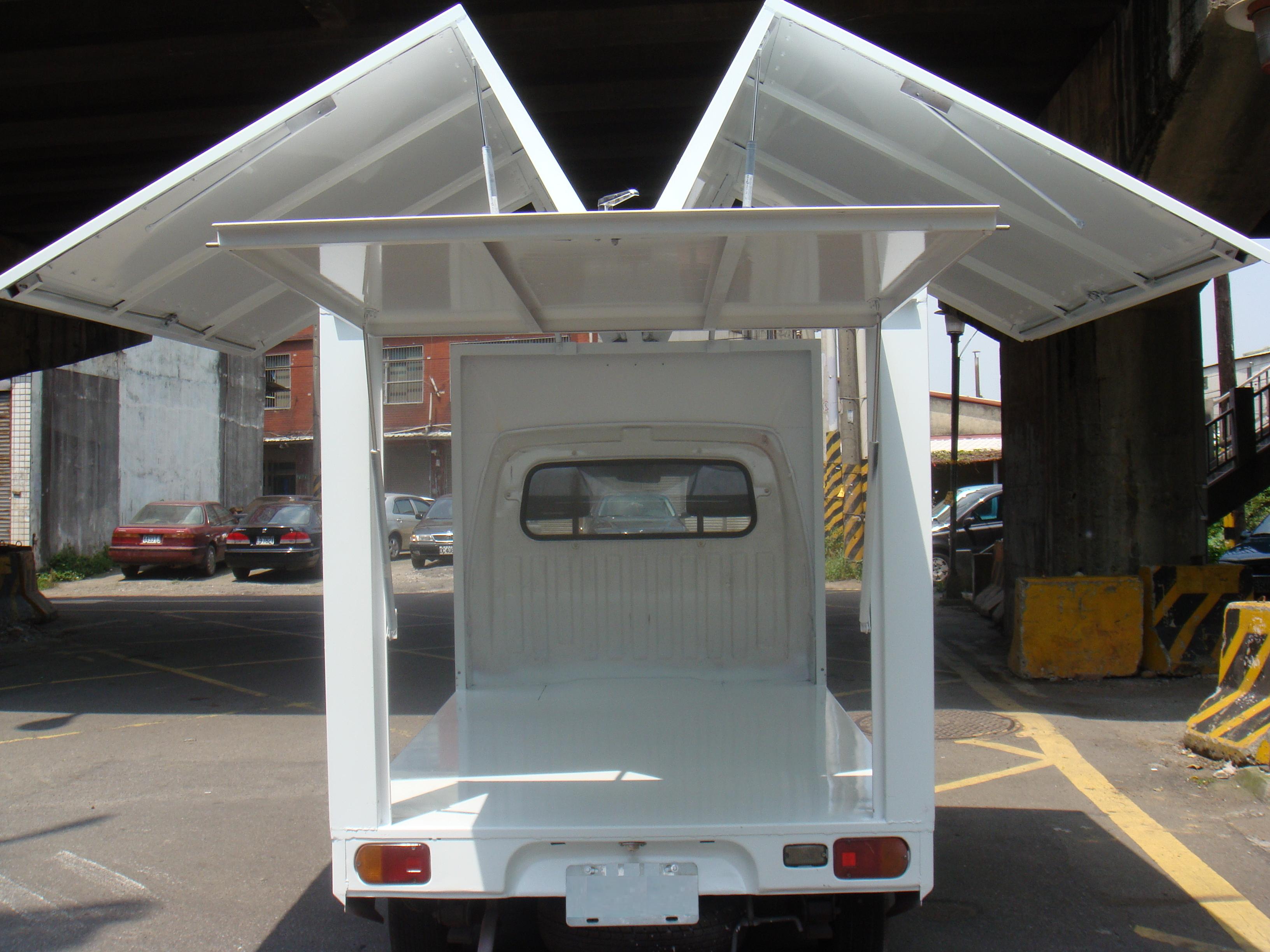 威利行動餐車-鷗翼式篷架