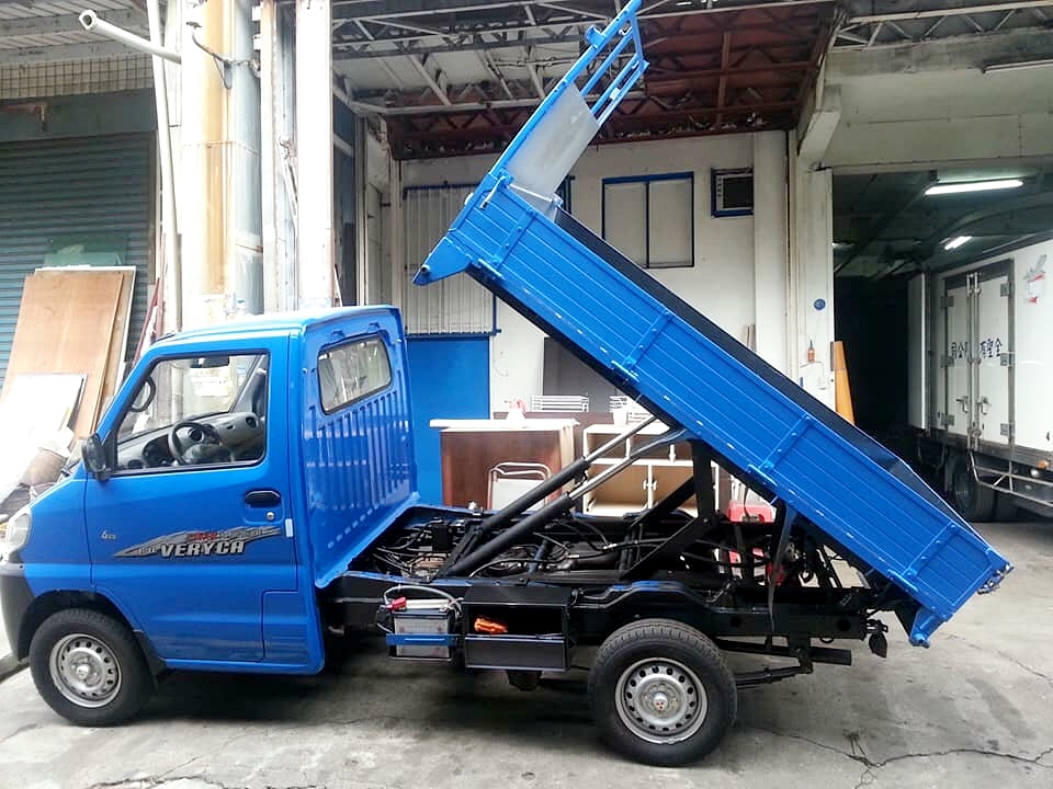 傾卸式車斗