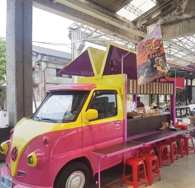 鷗翼車廂~行動餐車改裝
