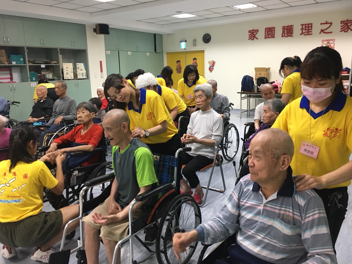 20180414_180415_0042