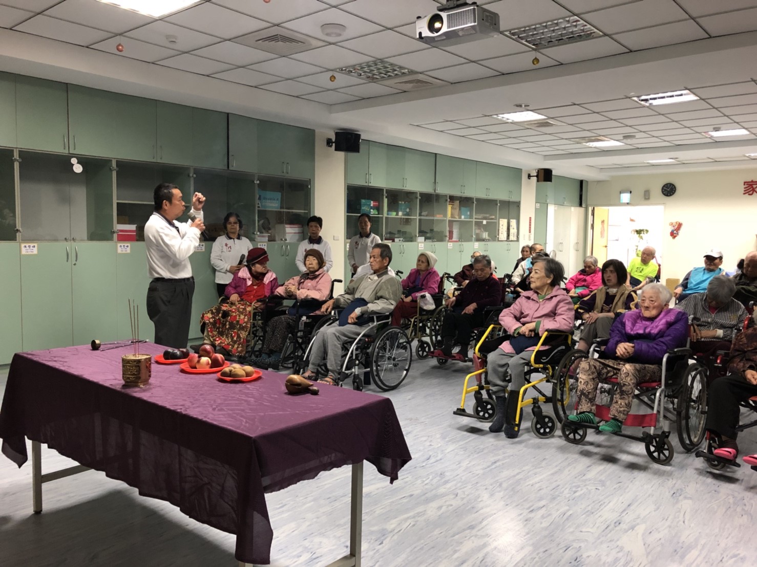 20180408_180408_0010