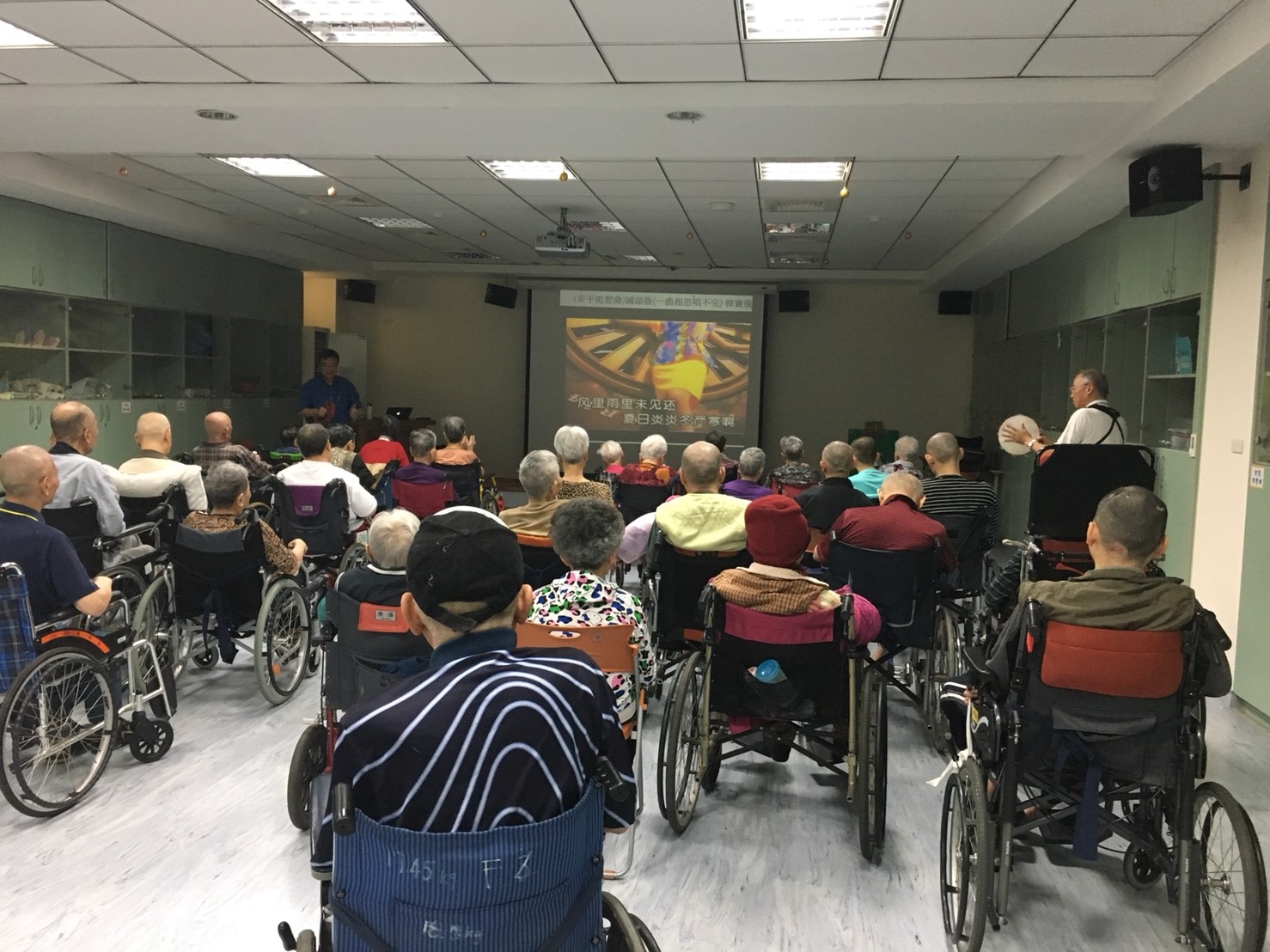 411許老師_180414_0010