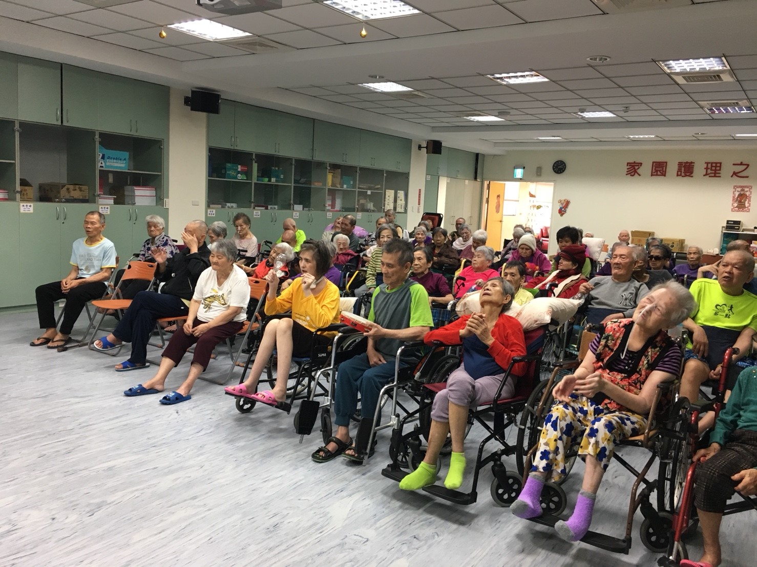 20180404_180405_0036