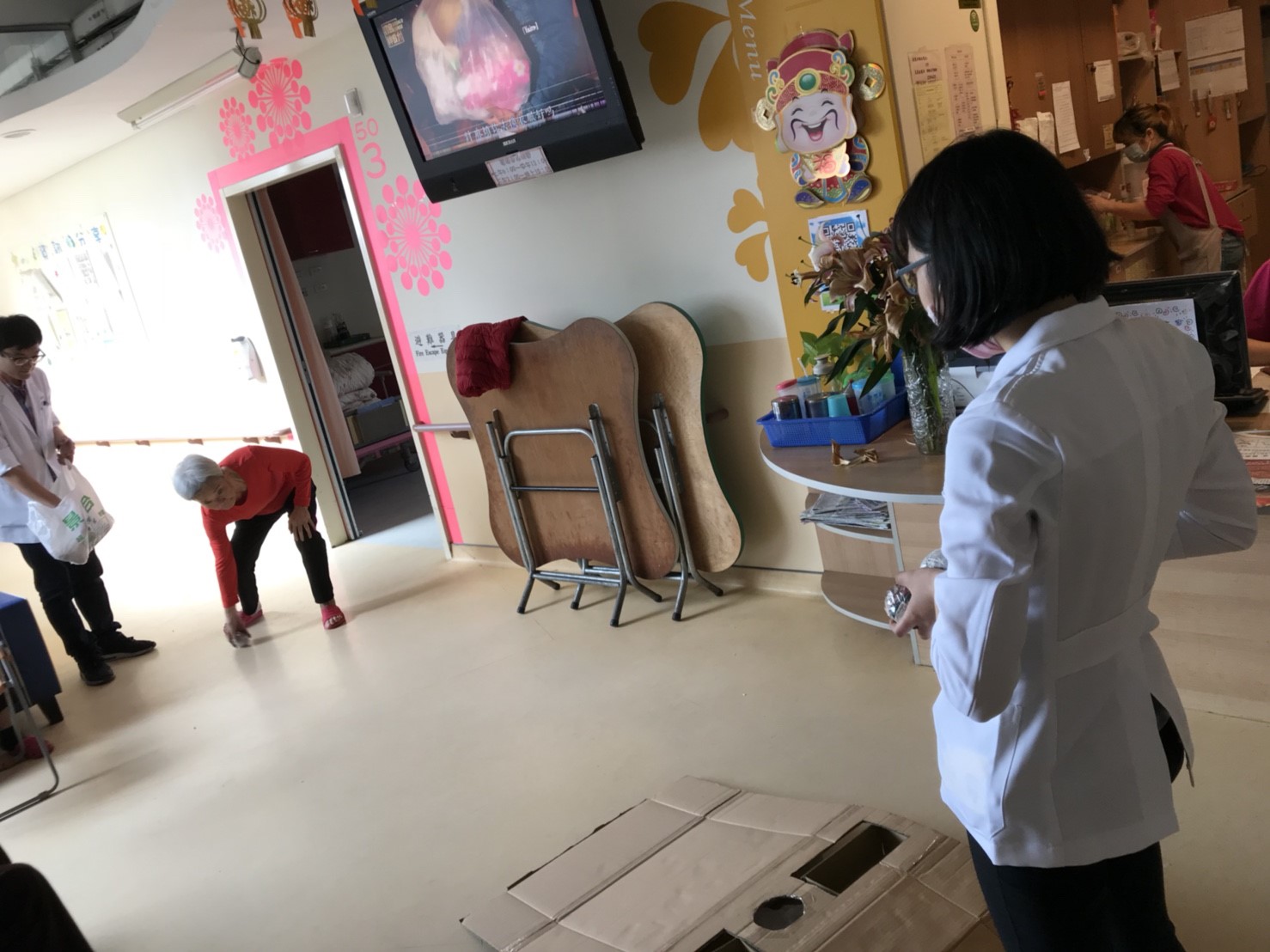 滾紙球_180306_0001