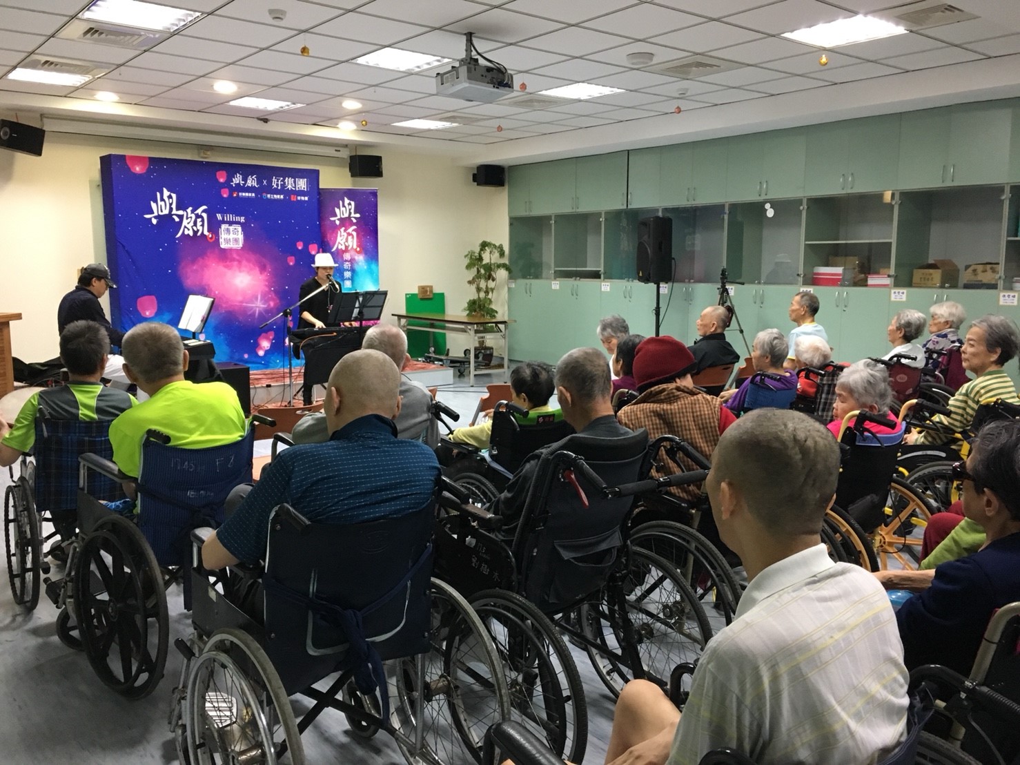 20180404_180405_0011