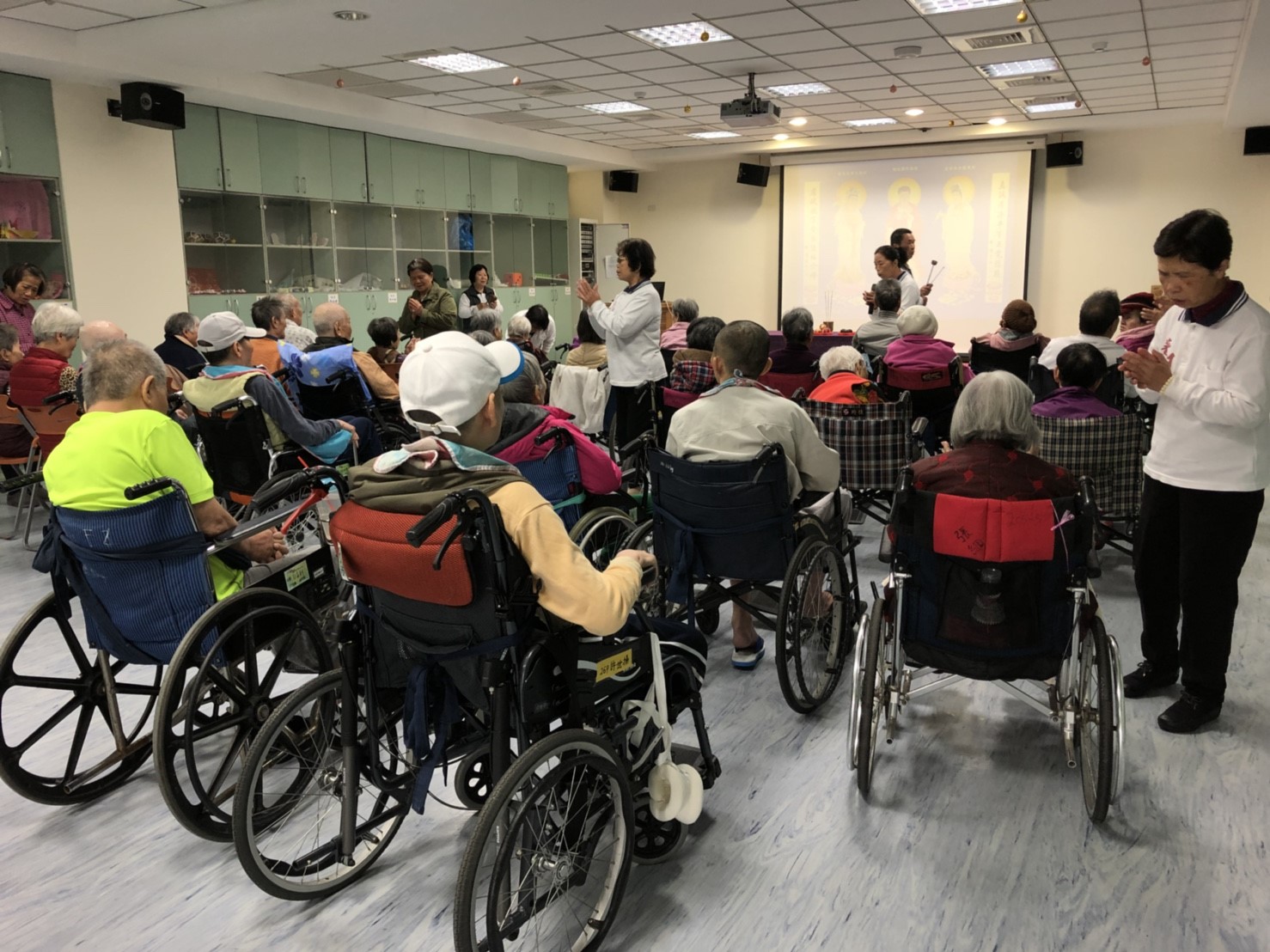 20180408_180408_0008