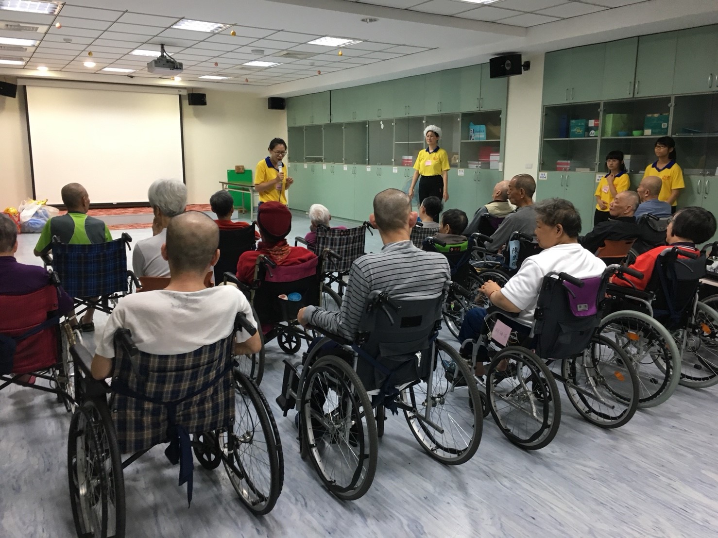 20180414_180415_0002