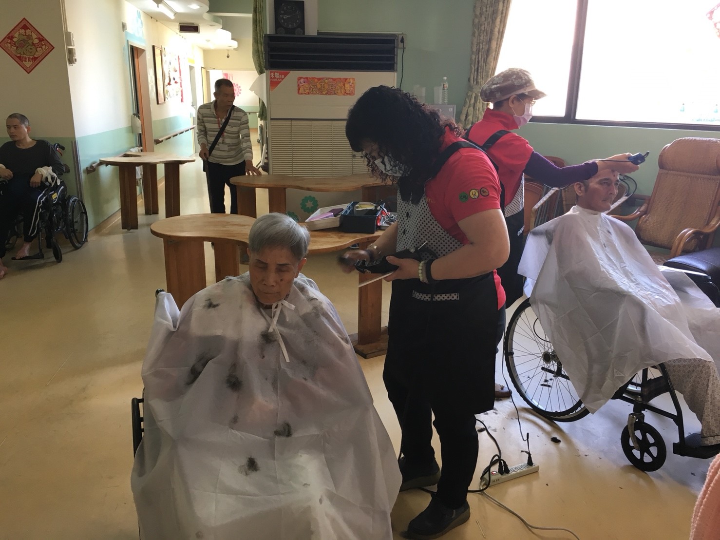 20180410_180410_0027