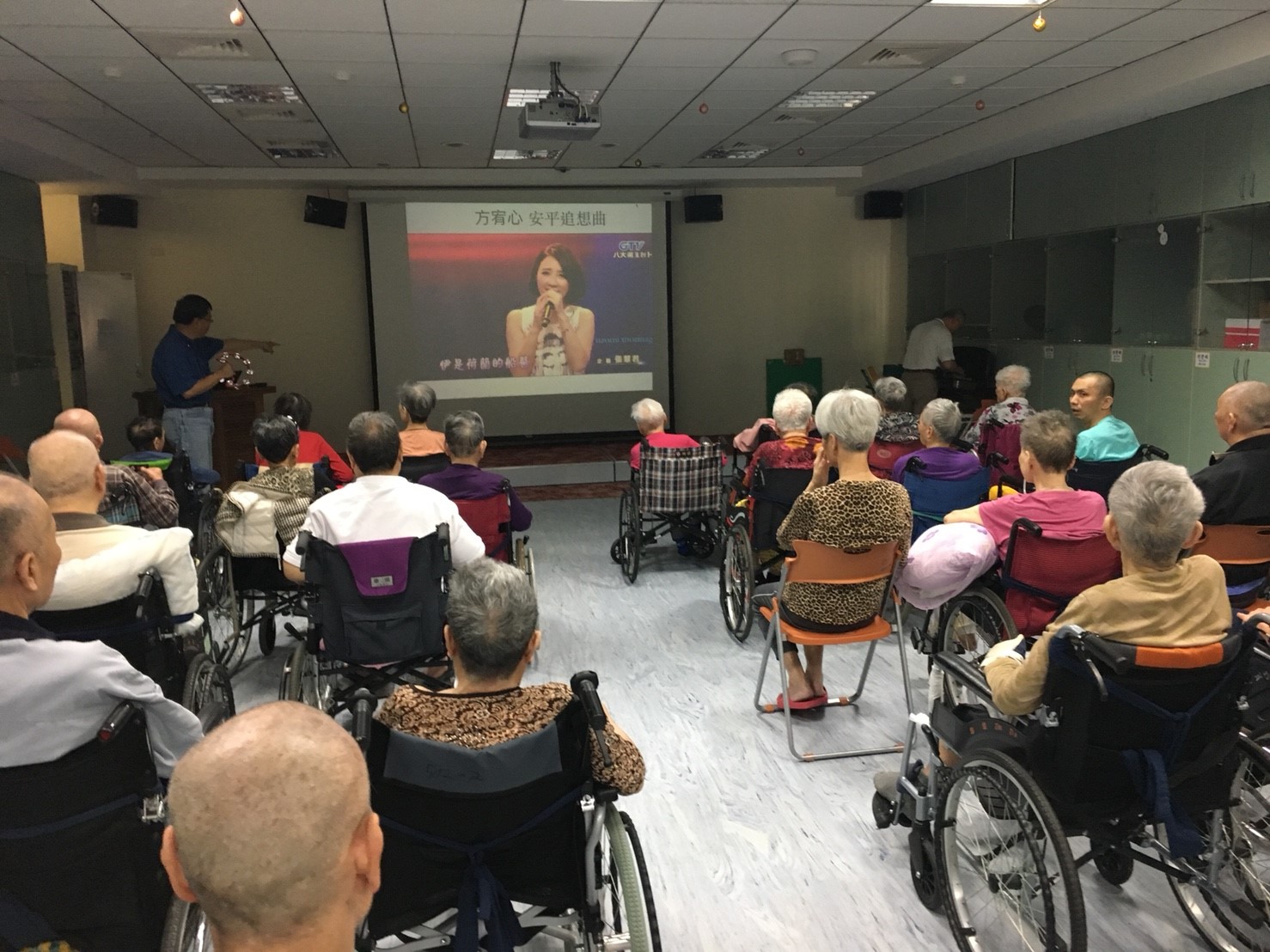 411許老師_180414_0006