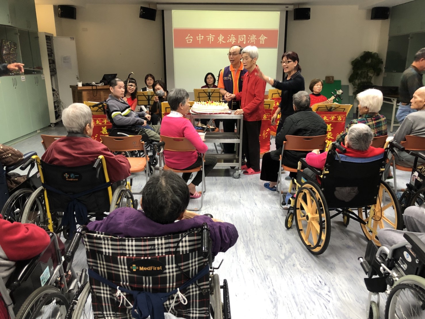 20180227_180227_0013