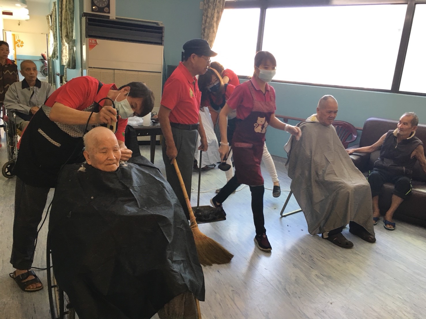 20180410_180410_0025