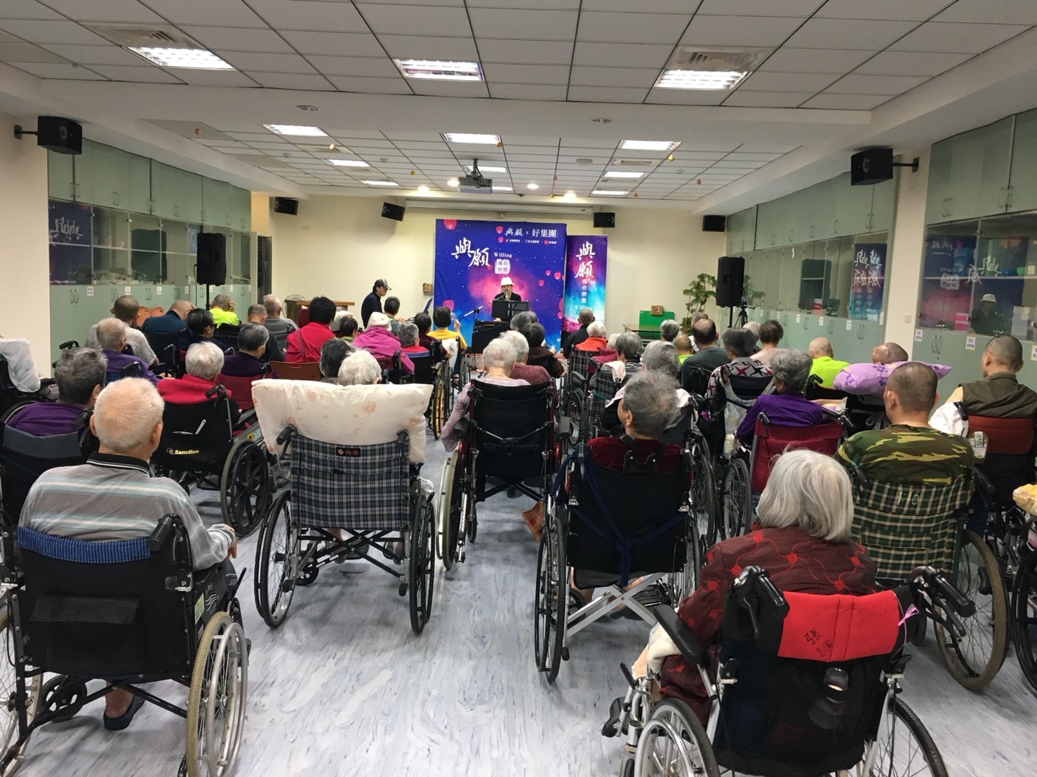 20180404_180405_0030