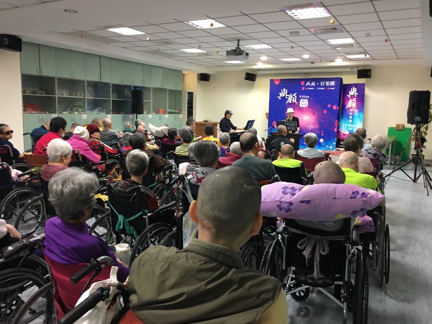 20180404_180405_0032