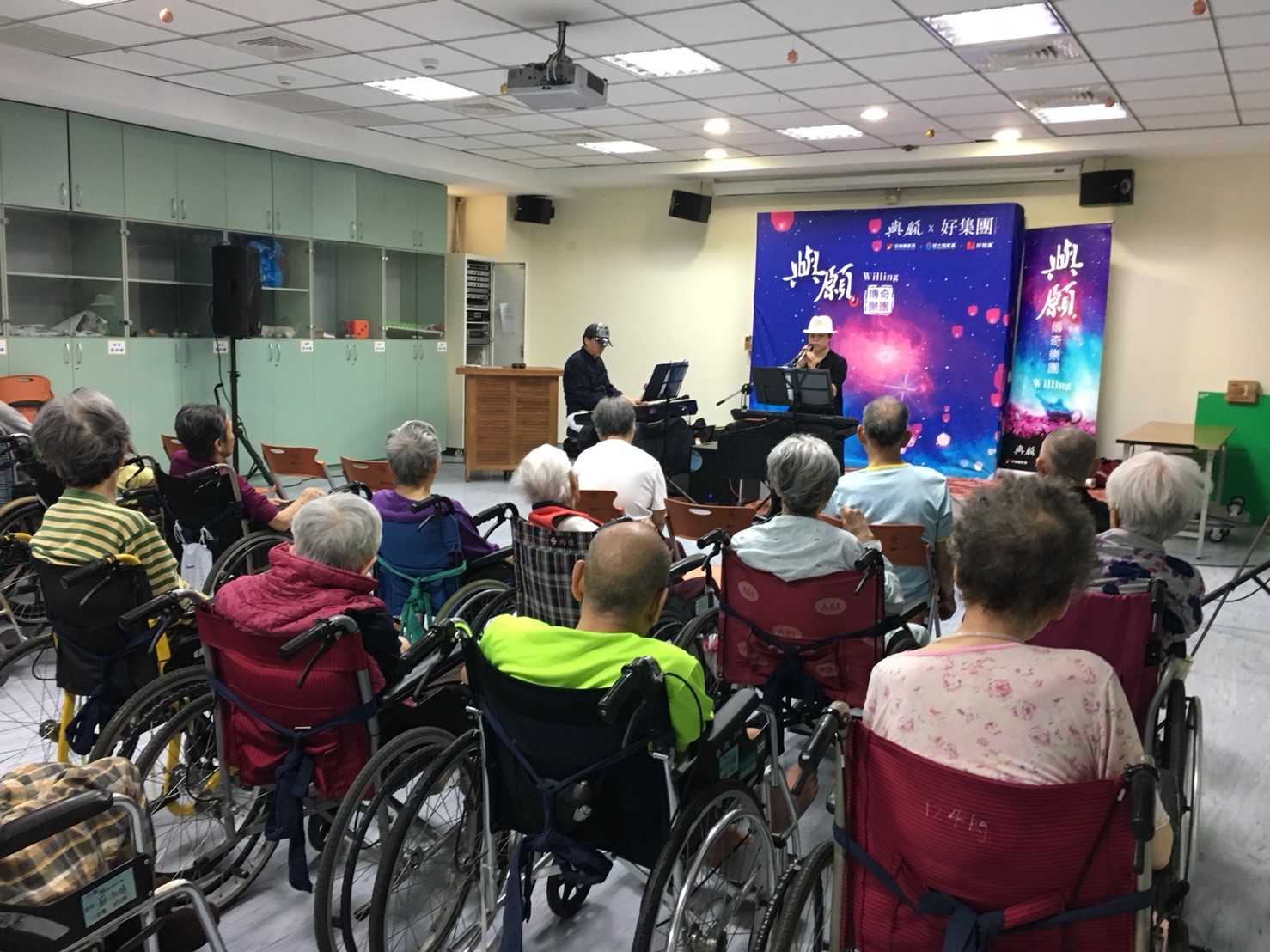 20180404_180405_0002