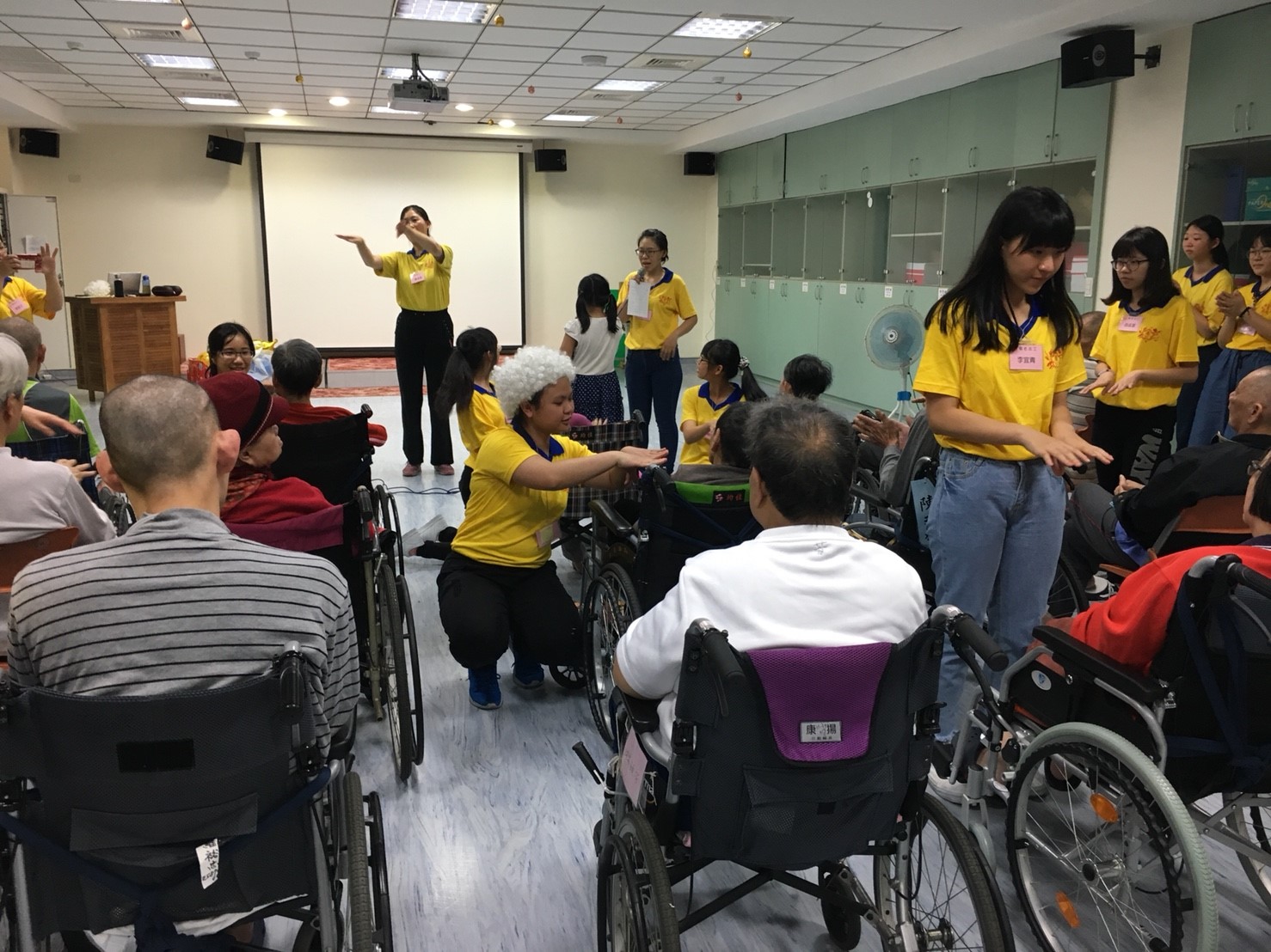 20180414_180415_0034