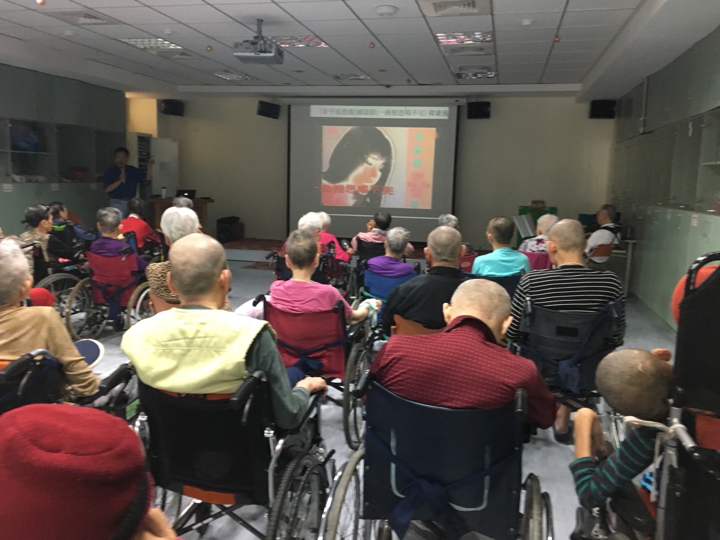 411許老師_180414_0009