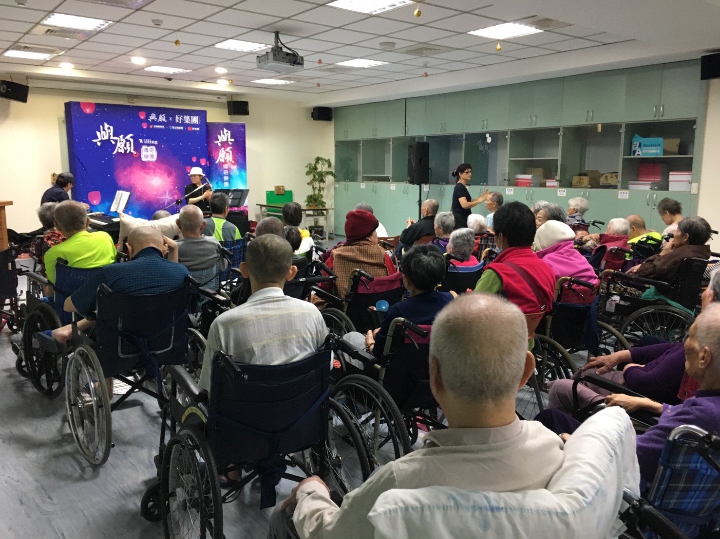 20180404_180405_0026