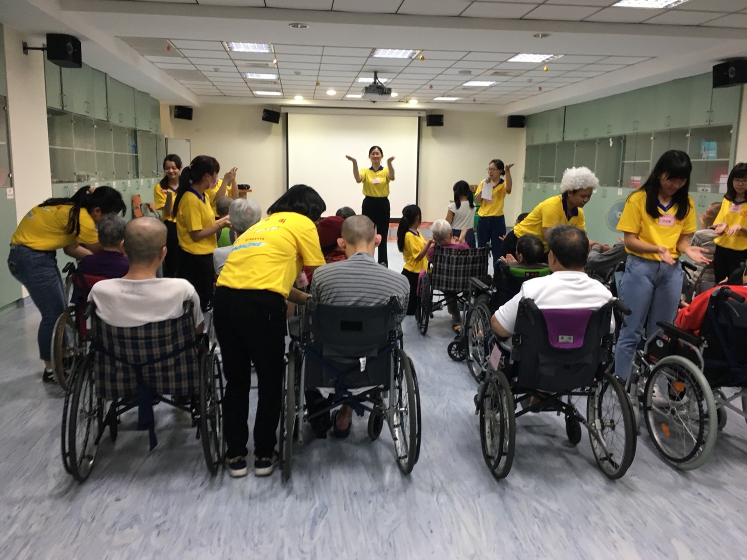 20180414_180415_0035