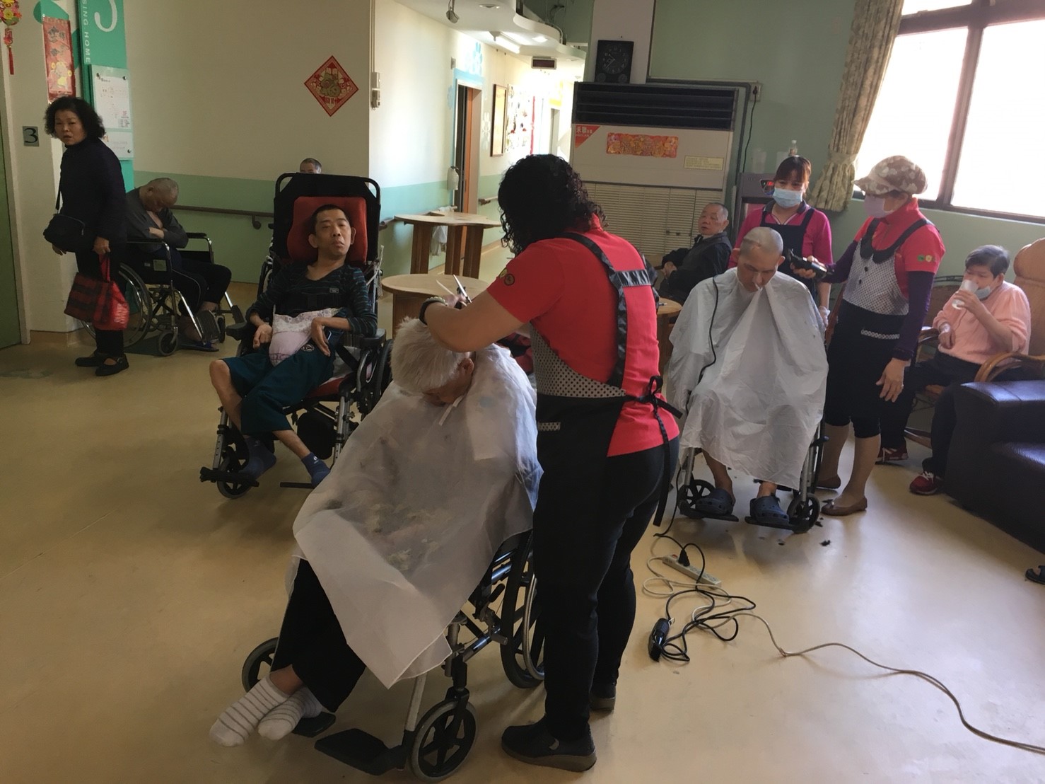 20180410_180410_0018