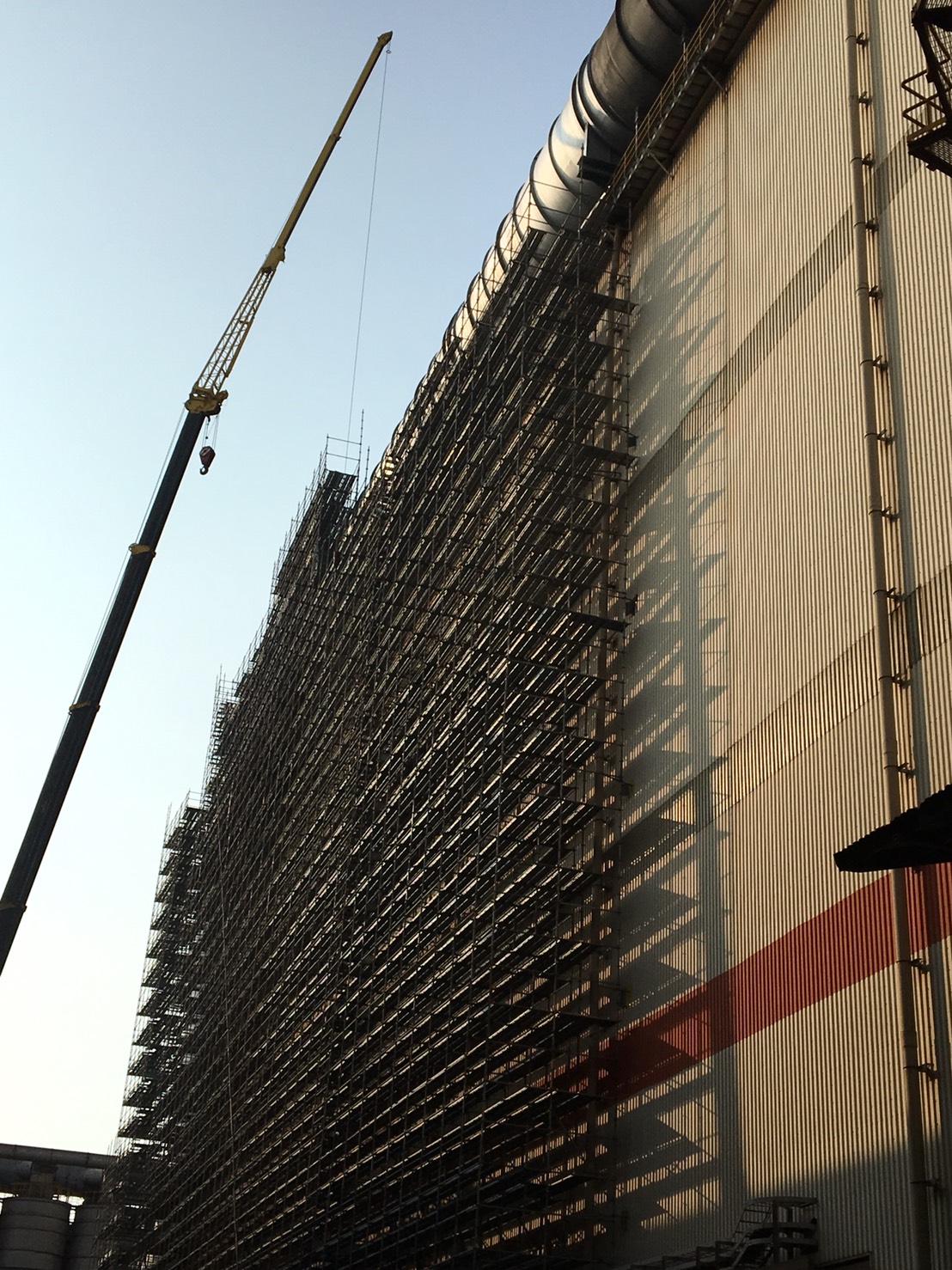 中龍電爐集塵煙道更換搭架