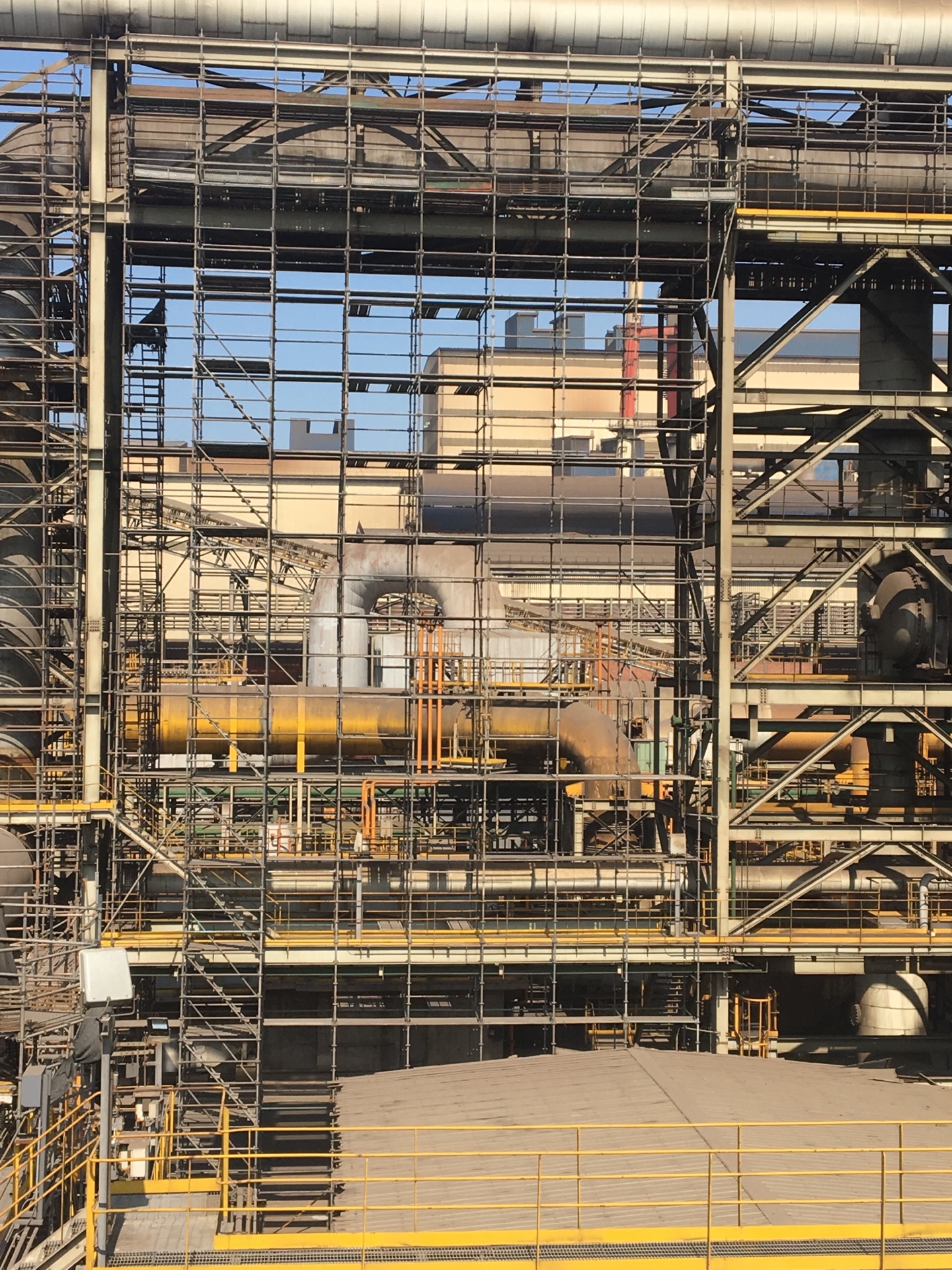 中龍高爐air管保溫更換搭架