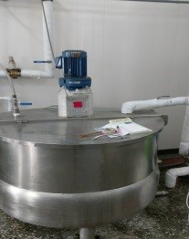 蒸氣雙層攪拌鍋-廚房設備設計