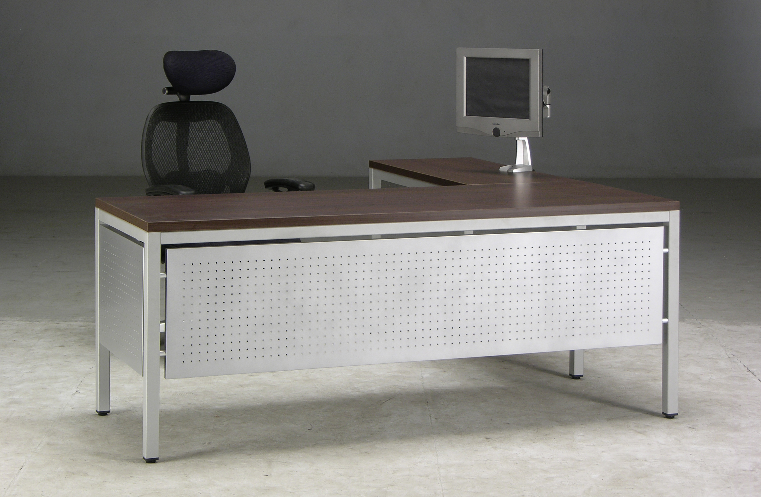 EMR-1818MF綱木主管桌