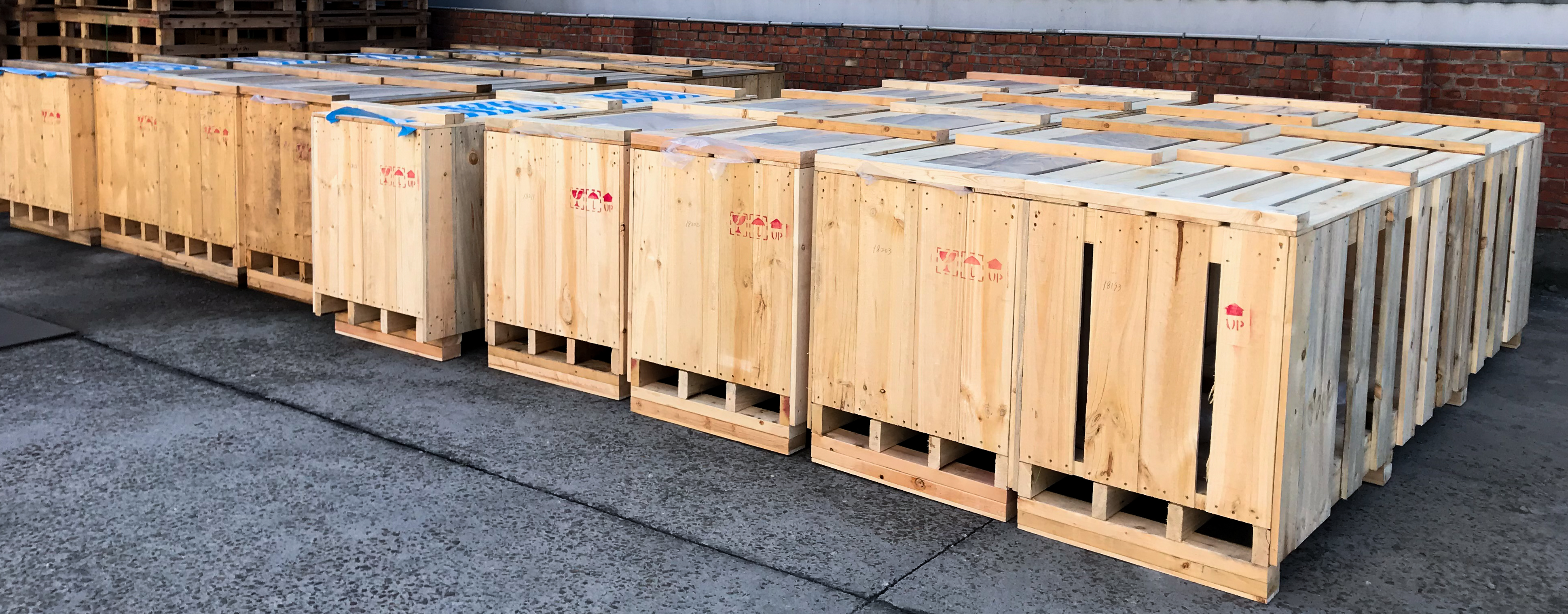 機械木箱(密箱)