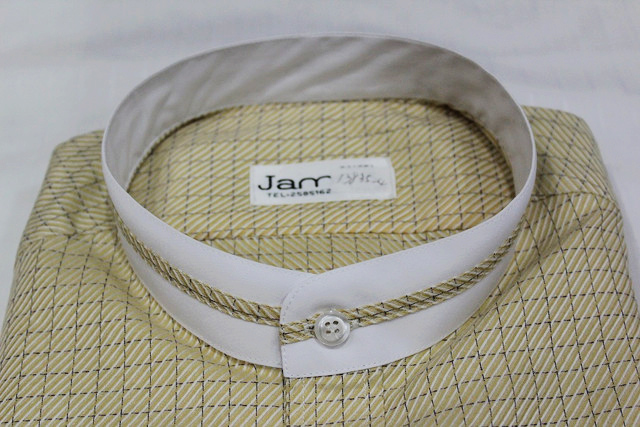 白立領(領面中央滾本布條)