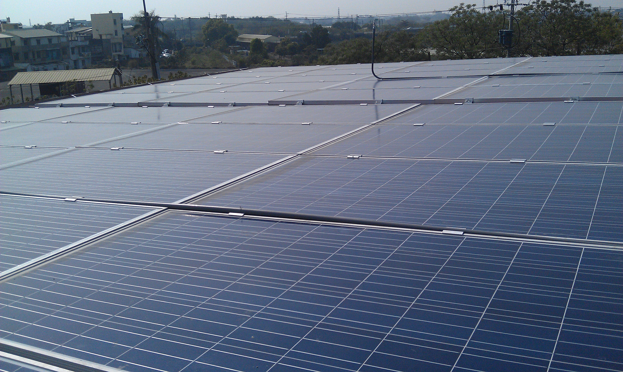 雲林斗六汽車駕訓班投資太陽能發電系統