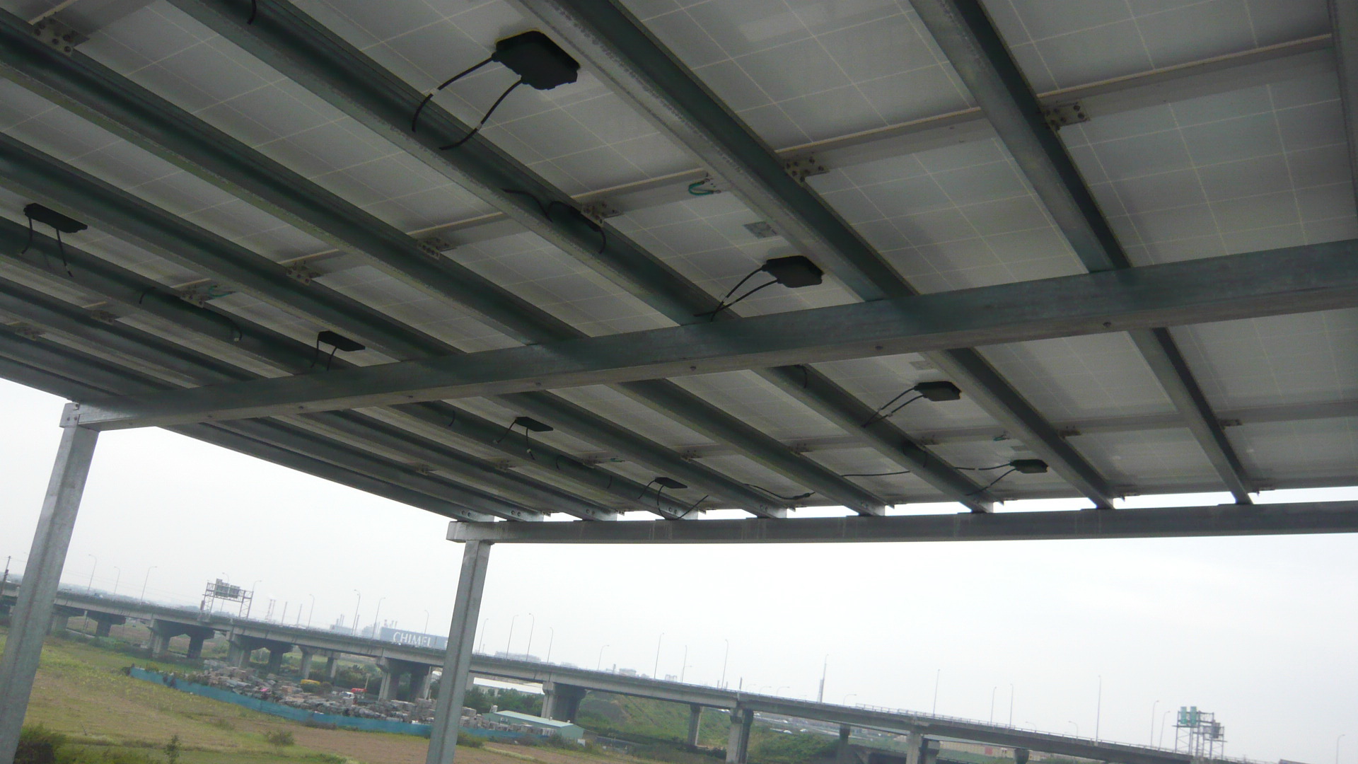 台南仁德別墅住家型太陽能電廠投資