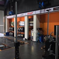 高雄輪胎-鋁圈-汽車保養-四輪定位-底盤維修