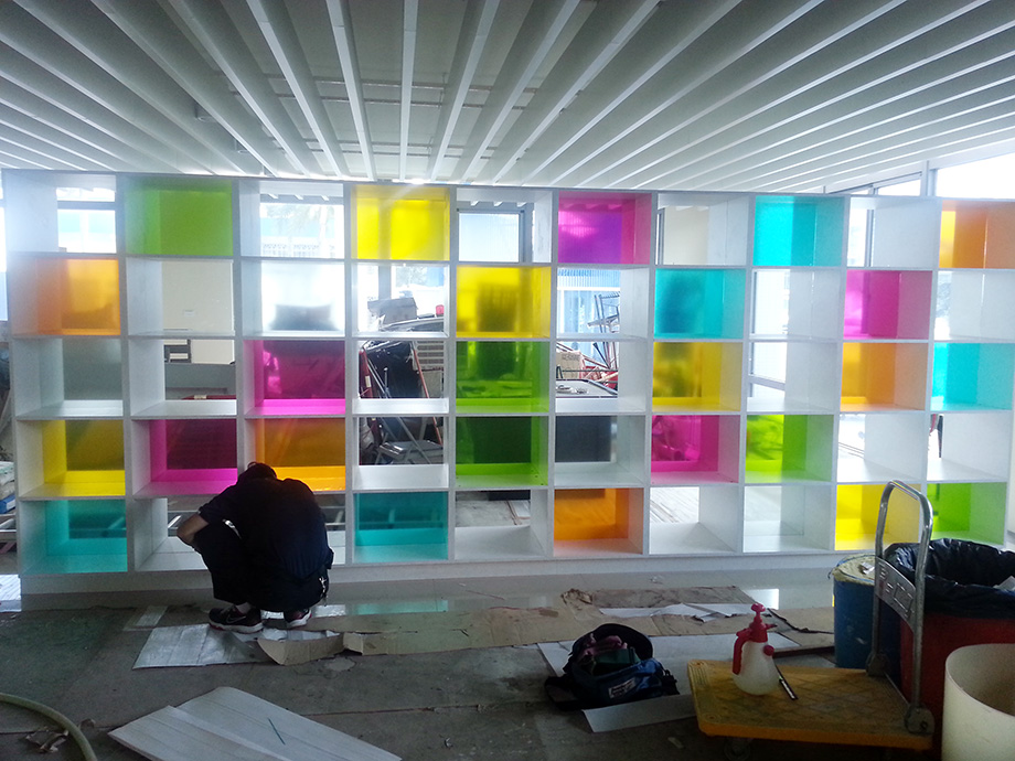 宏全國際集團-彩繪磨砂紙隔熱2