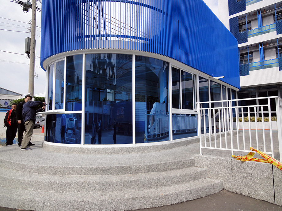 宏全國際集團-反光紙隔熱3