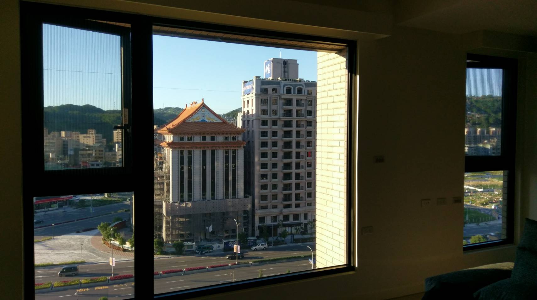 辦公.居家.西曬隔熱保固十年系列