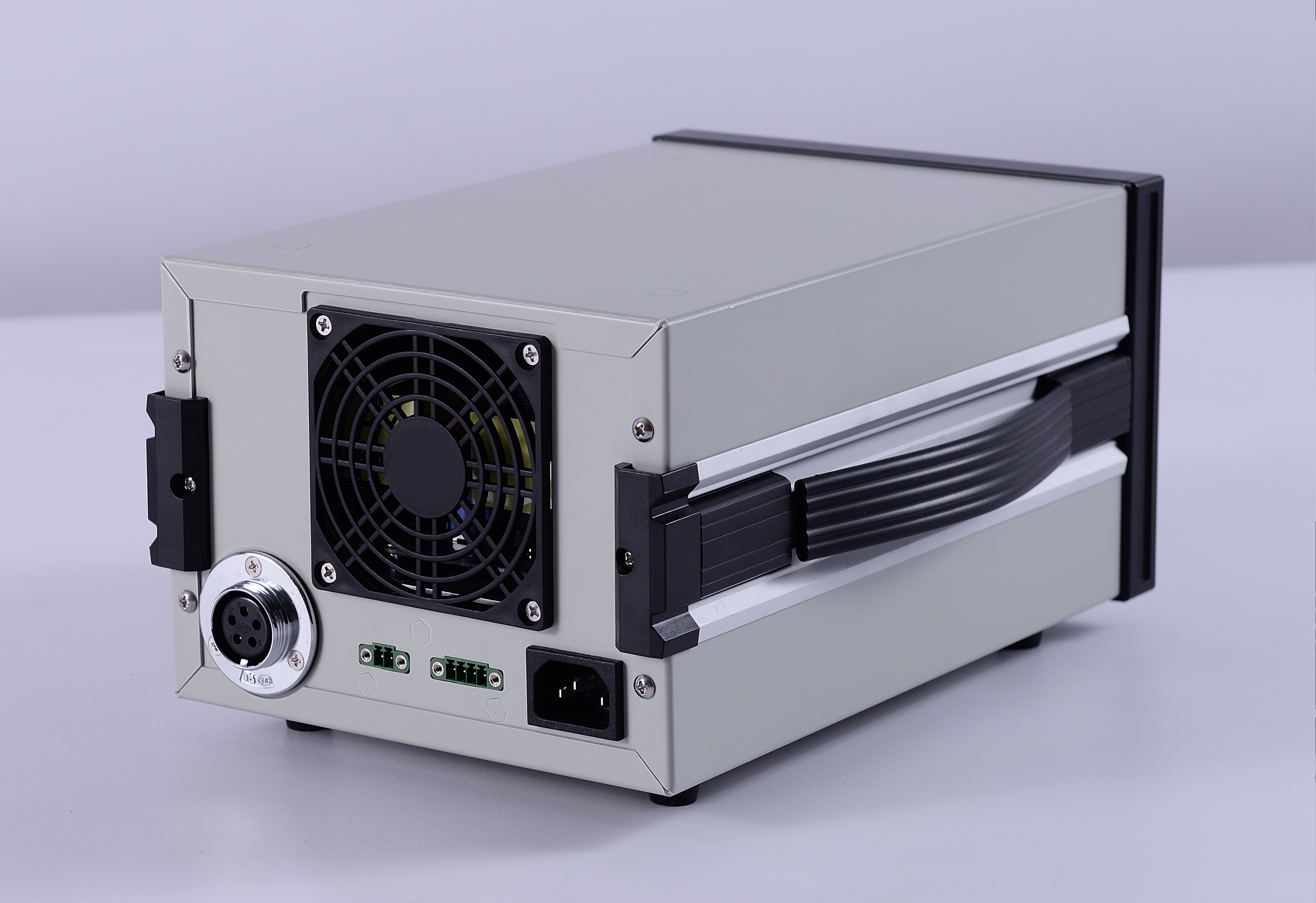 主機手提握把處