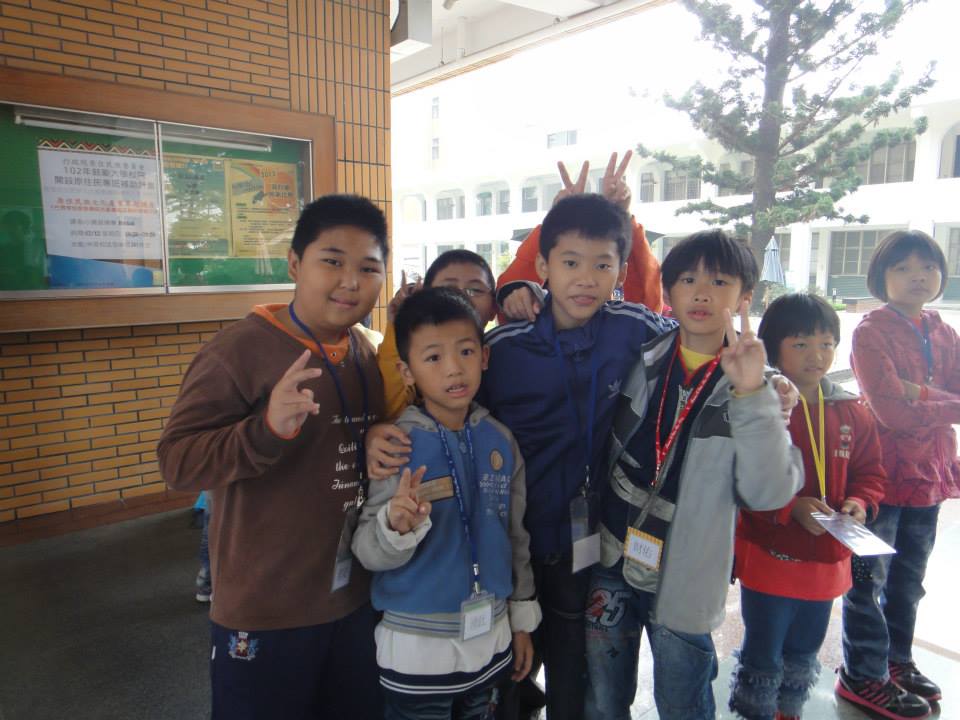 不想給舅舅負擔