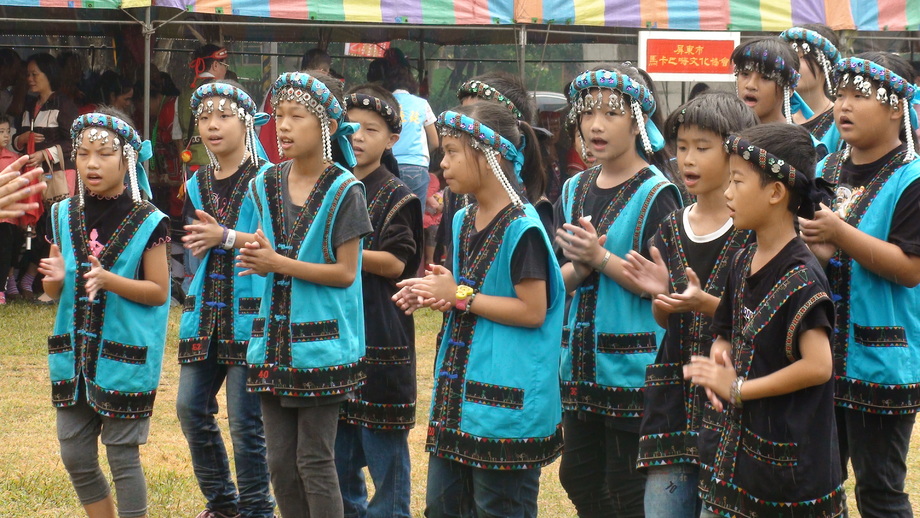 謝牧師-依靠神行善