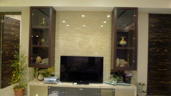 電視牆~桐花米黃