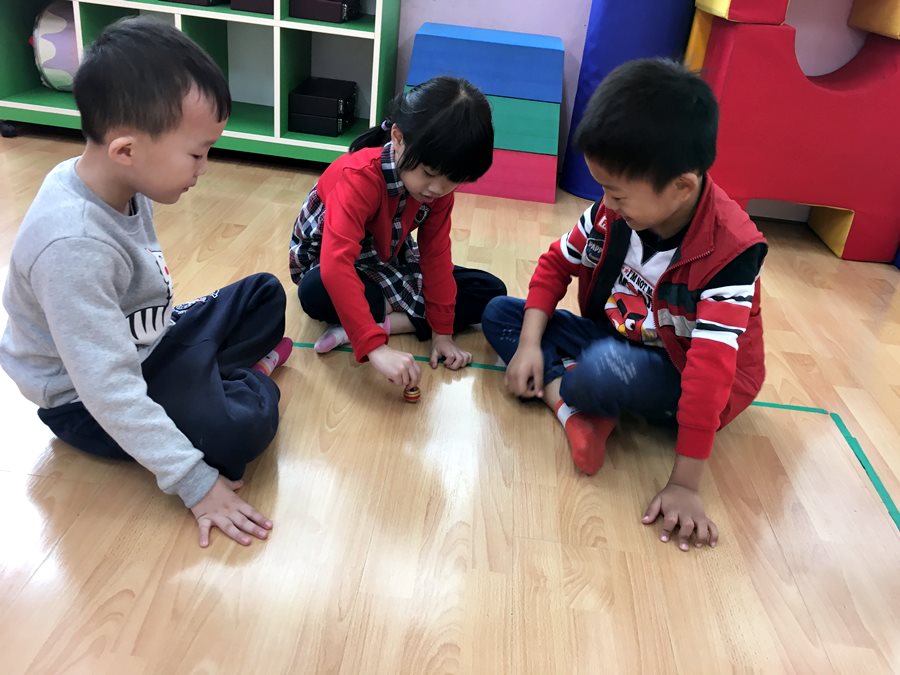 奧福音樂-鬥牛小陀螺02