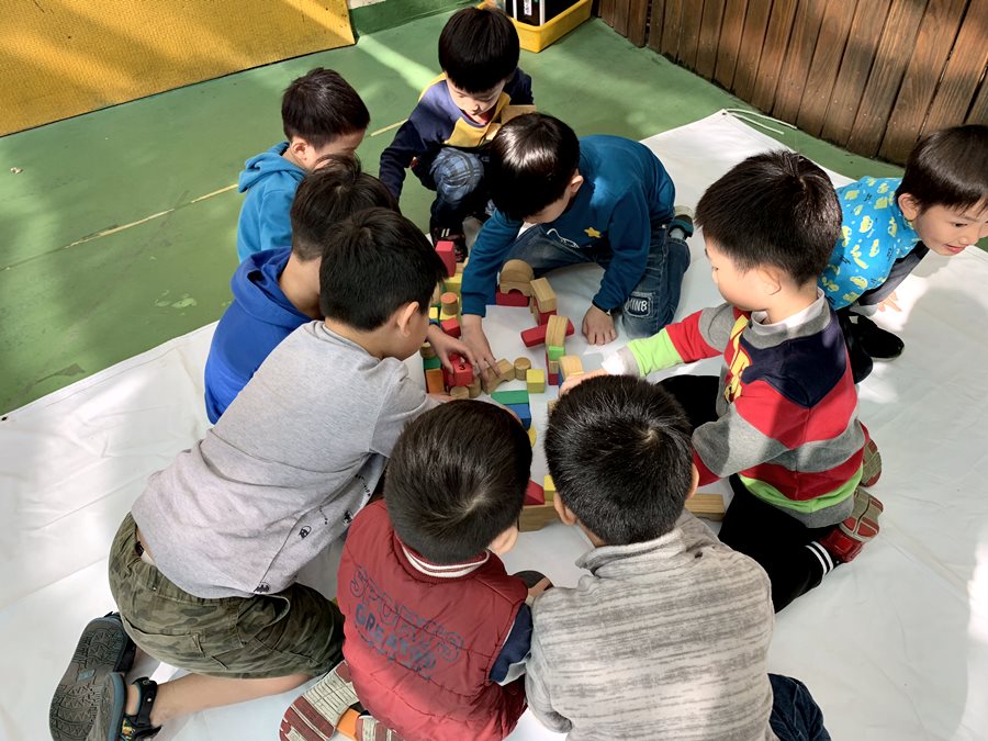 主題-積木拼拼樂03