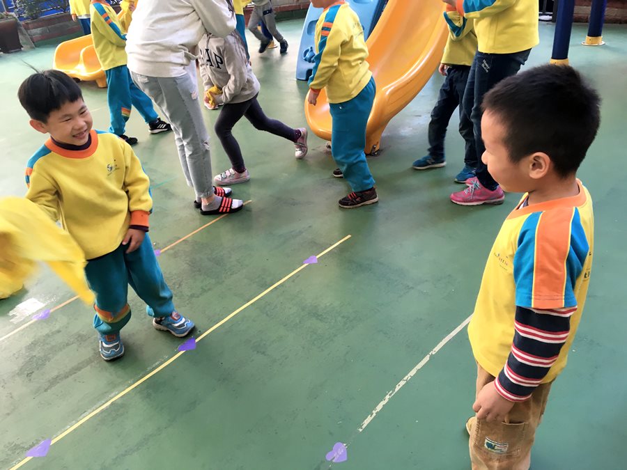 體能-絲巾活動01